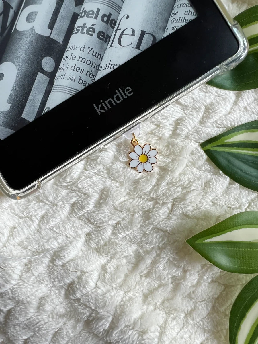 Daisy Kindle Charm